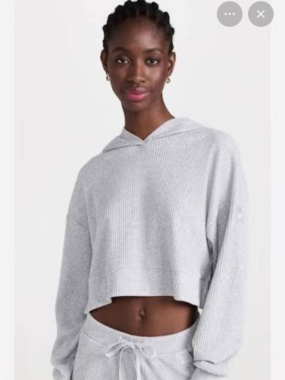 Alo Cropped Lightweight Hooded Pullover - Light Gray
